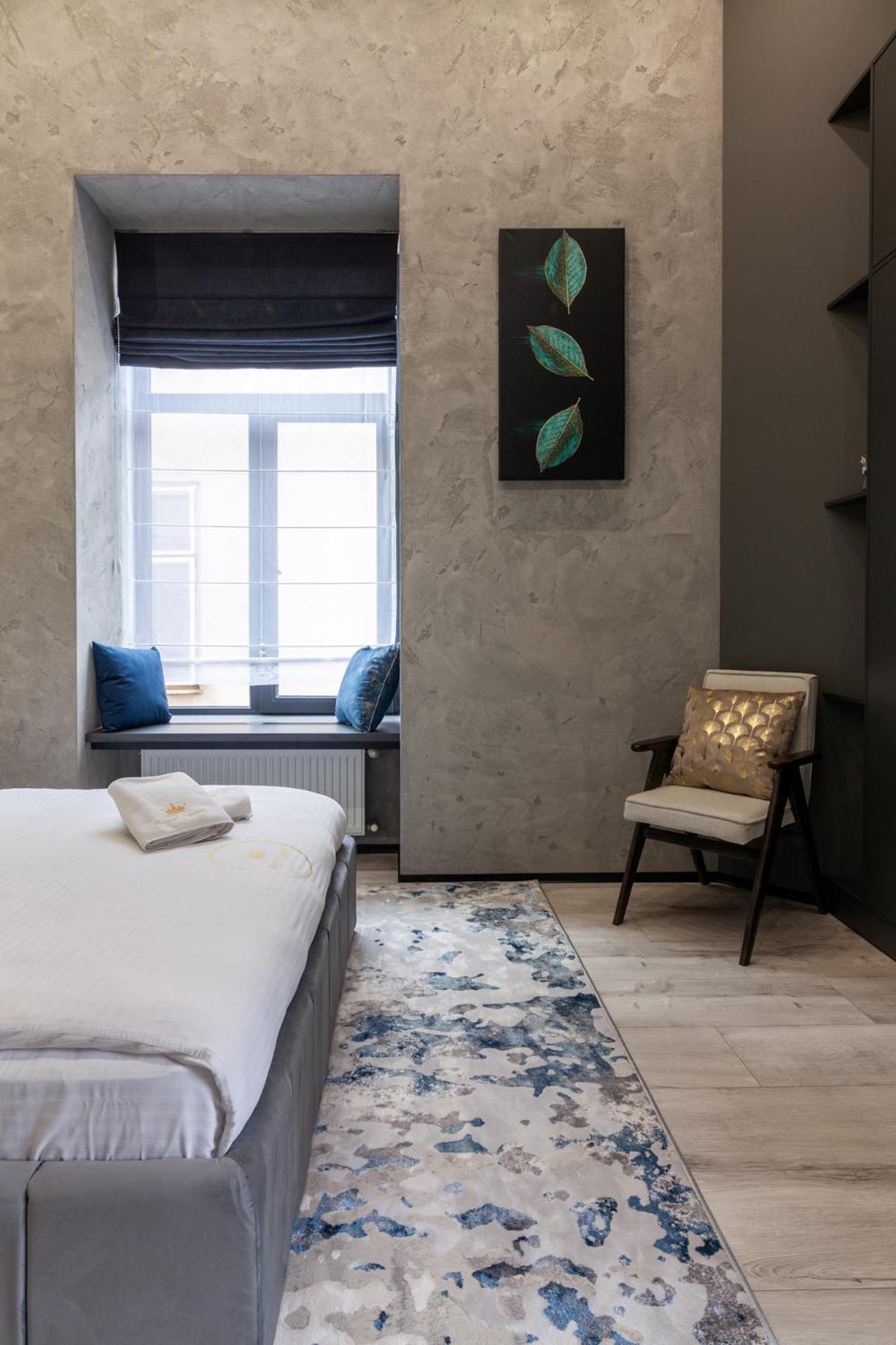 Royal Romantic With Bathtub Lviv